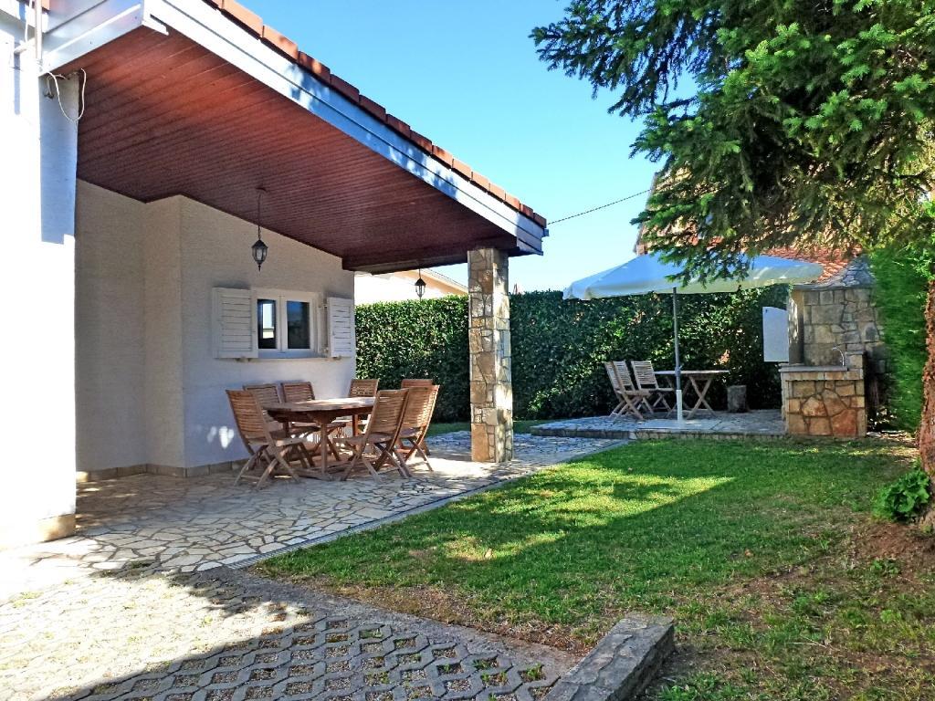 Apartments Mladen ニヴィーチェ エクステリア 写真